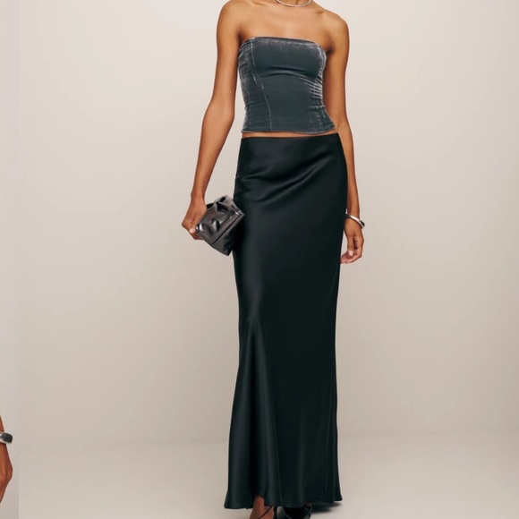 Reformation Velvet Top - Picture 3 of 4